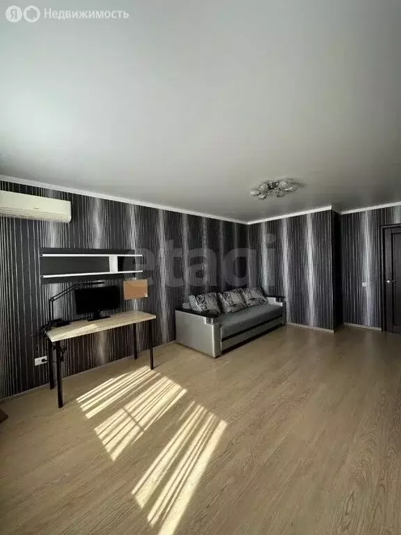 1-комнатная квартира: Батайск, Заводская улица, 114 (41 м) - Фото 1