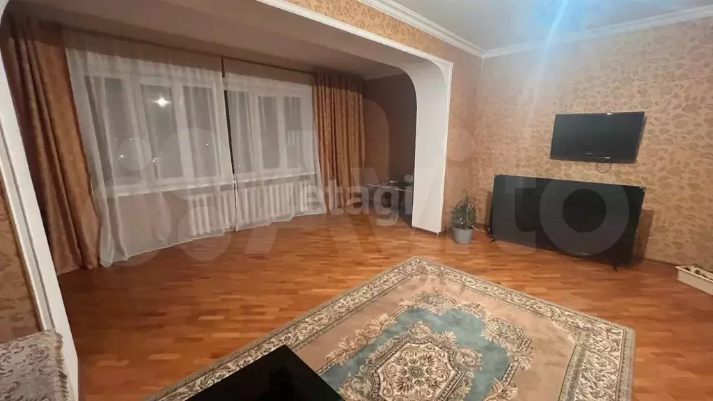 3-к. квартира, 82 м, 8/9 эт. - Фото 1