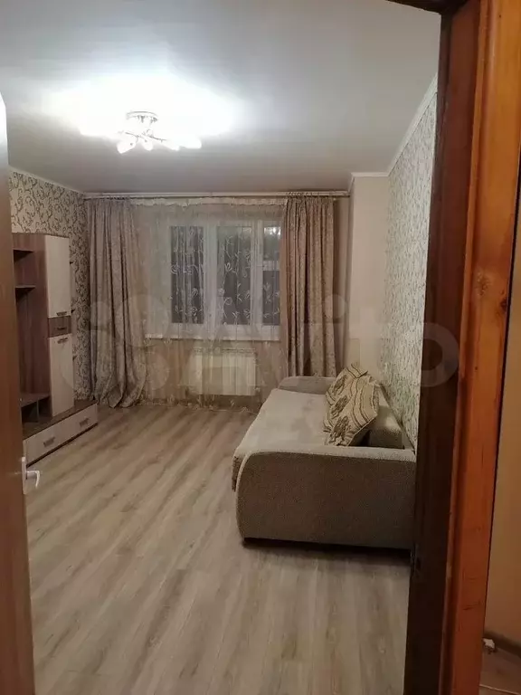1-к. квартира, 40 м, 5/10 эт. - Фото 1