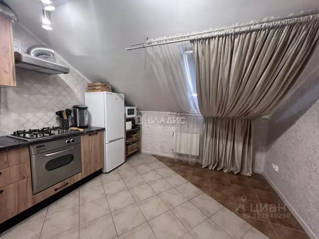 2-к кв. Калининградская область, Калининград Балтийская ул., 34 (50.0 ... - Фото 2