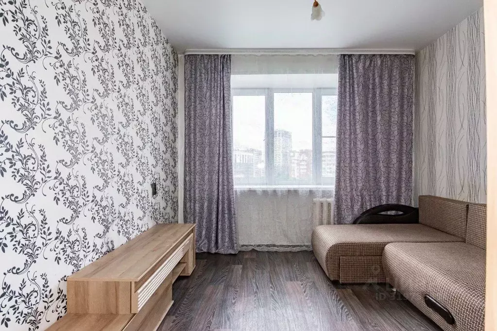 Комната Свердловская область, Екатеринбург просп. Космонавтов, 52 ... - Фото 1