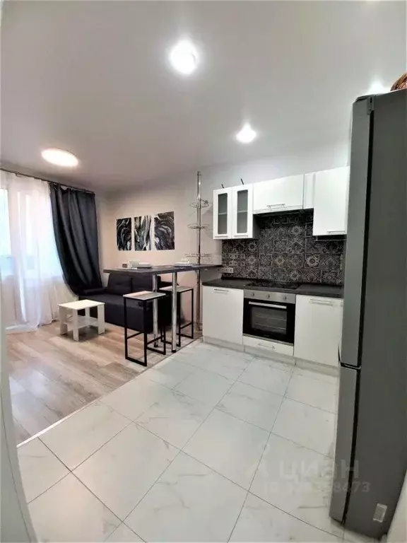 1-к кв. Москва ул. Юлиана Семенова, 8к1 (38.4 м) - Фото 1