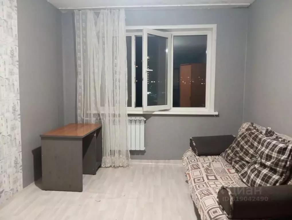 Студия Красноярский край, Красноярск ул. Толстого, 45 (18.0 м) - Фото 1
