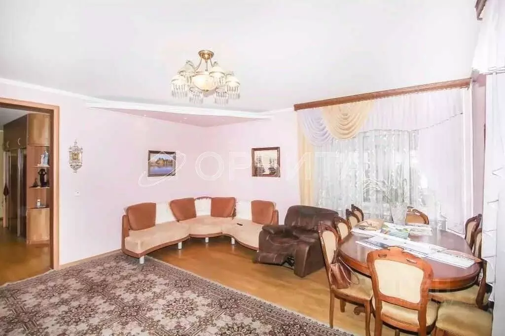 3-к кв. Тюменская область, Тюмень ул. Кирова, 6 (121.2 м) - Фото 1