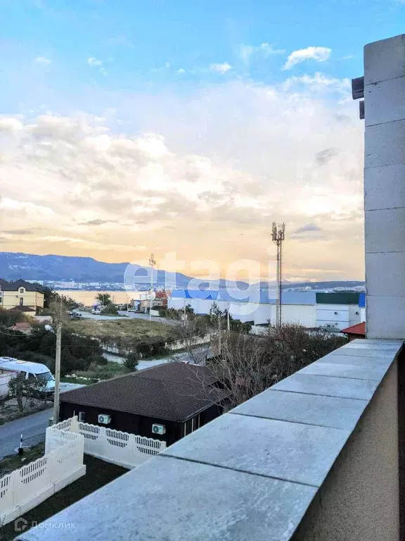 Продаётся 1-к квартира, 62.8 м - Фото 0