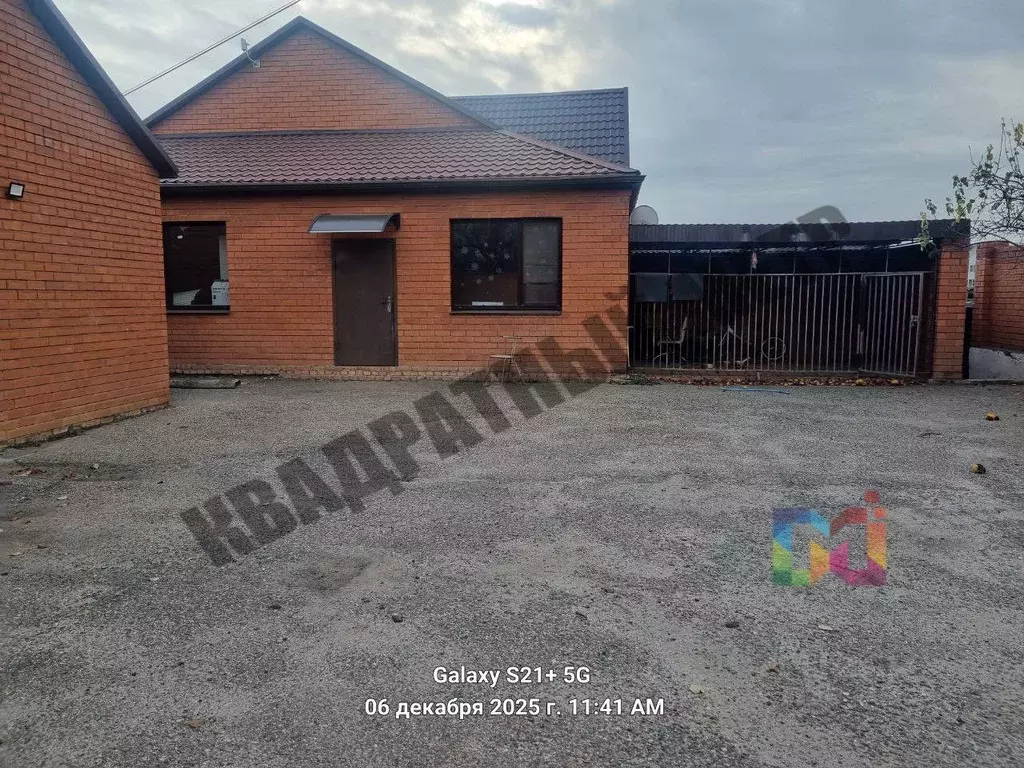 Дом в Калмыкия, Элиста Новонародный пер. (238 м) - Фото 2