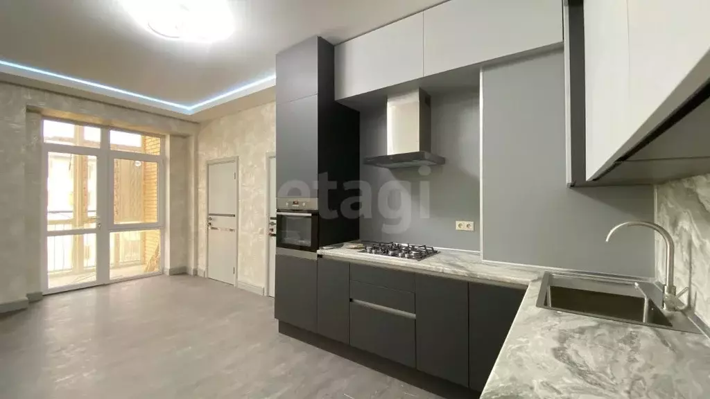 4-к кв. Ингушетия, Магас ул. Кайсына Кулиева (117.9 м) - Фото 0