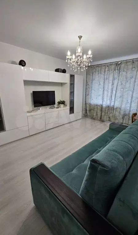 3-к. квартира, 60 м, 2/5 эт. - Фото 0