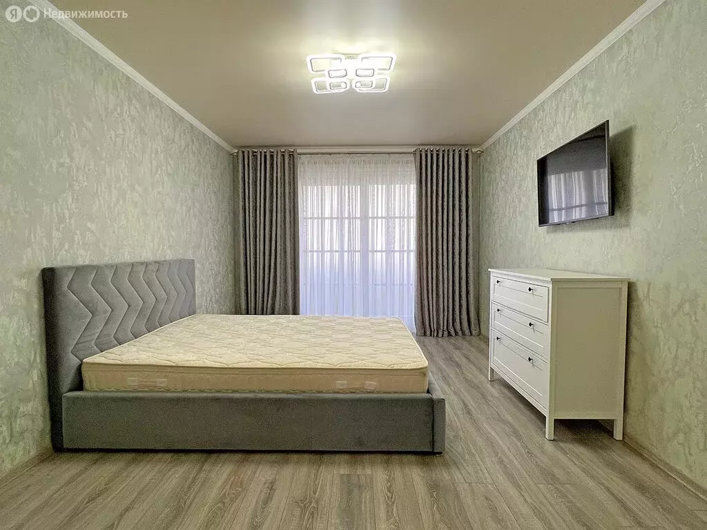 3-комнатная квартира: Славянск-на-Кубани, улица Стаханова, 197 (64 м) - Фото 0