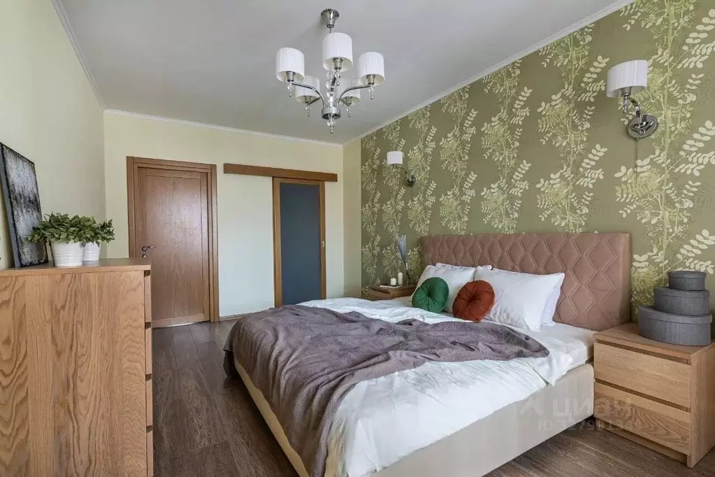 3-к кв. Татарстан, Казань ул. Мидхата Булатова, 5 (110.0 м) - Фото 2