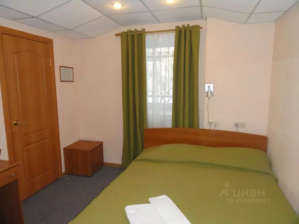 Комната Санкт-Петербург 4-я Васильевского острова линия, 13 (16.0 м) - Фото 1