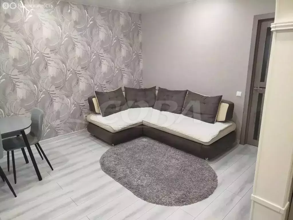 2-комнатная квартира: Тюмень, улица Дмитрия Менделеева, 12к1 (83 м) - Фото 1