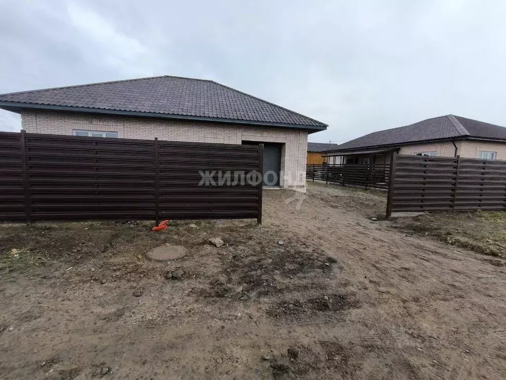 Дом в Хакасия, Абакан ул. Ираиды Барашковой (100 м) - Фото 2