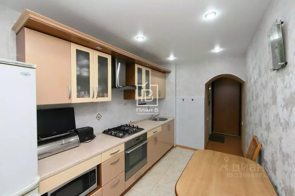 4-к кв. Калужская область, Калуга ул. Генерала Попова, 22 (80.0 м) - Фото 1