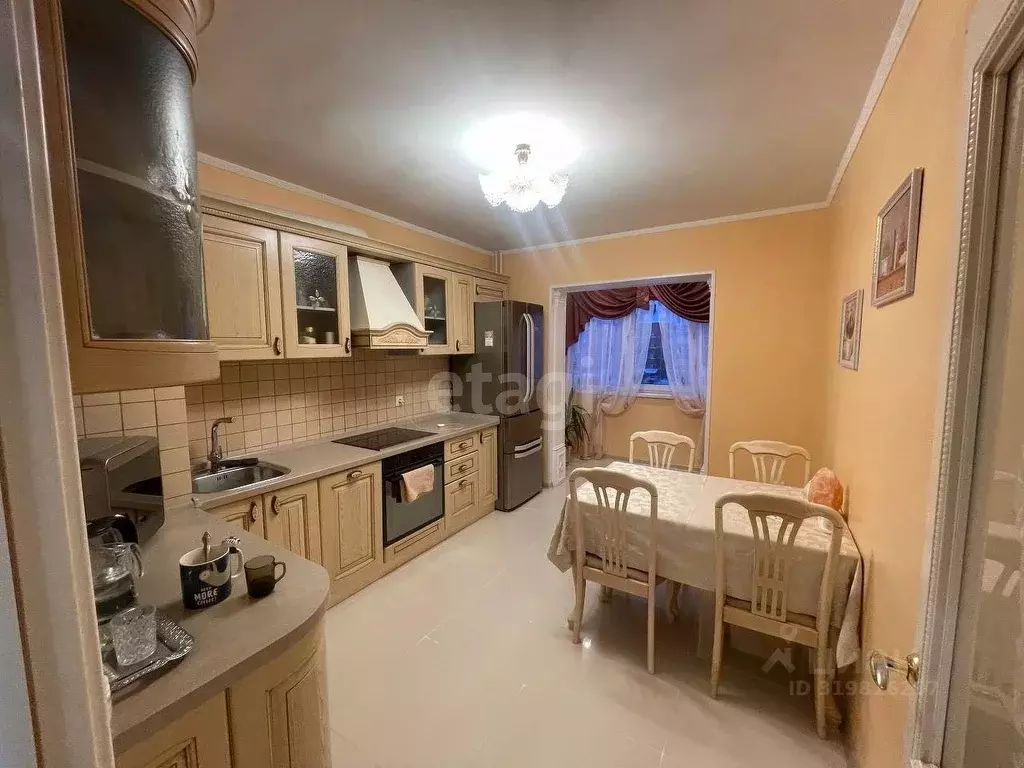 3-к кв. Ямало-Ненецкий АО, Салехард ул. Гаврюшина, 17 (83.3 м) - Фото 2