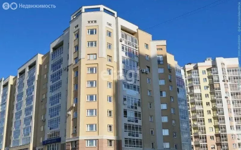 2-комнатная квартира: Екатеринбург, улица Серова, 47 (74.2 м) - Фото 0