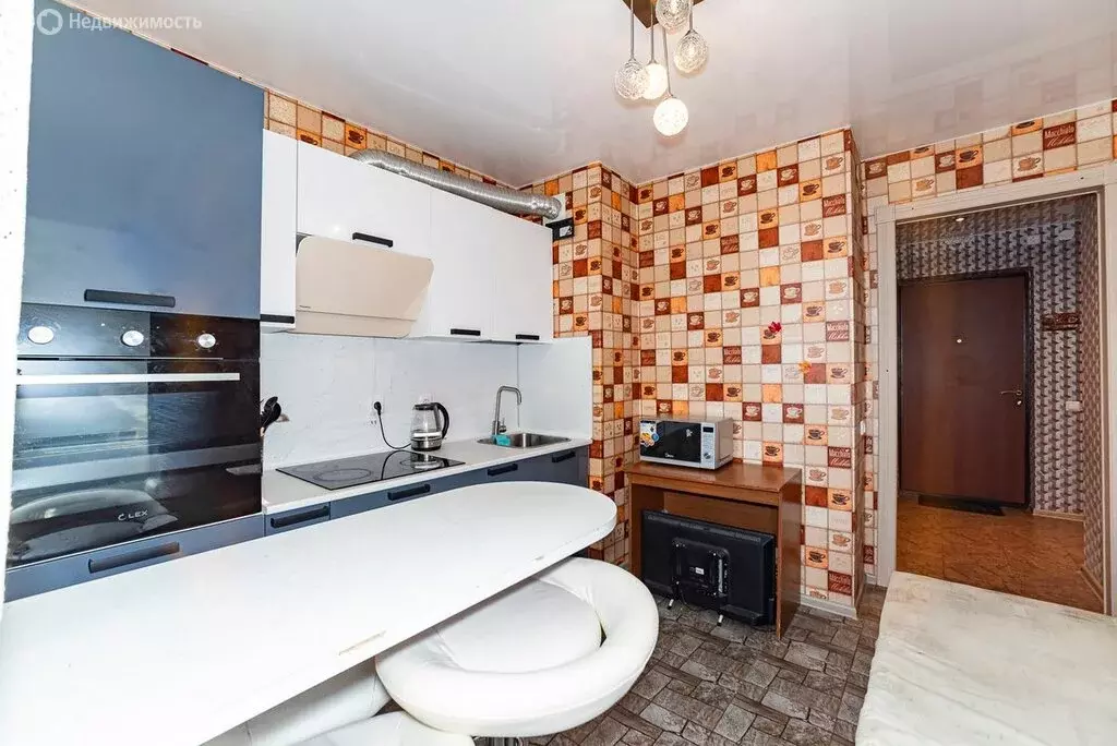 1-комнатная квартира: Екатеринбург, улица Старых Большевиков, 3В (35.1 ... - Фото 1