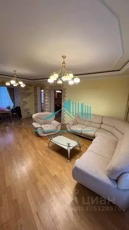 3-к кв. Калужская область, Калуга ул. Суворова, 44 (126.0 м) - Фото 2