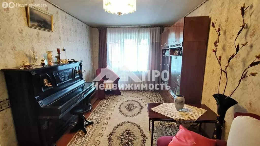 2-комнатная квартира: Новомосковск, улица Дружбы, 19А (46 м) - Фото 0