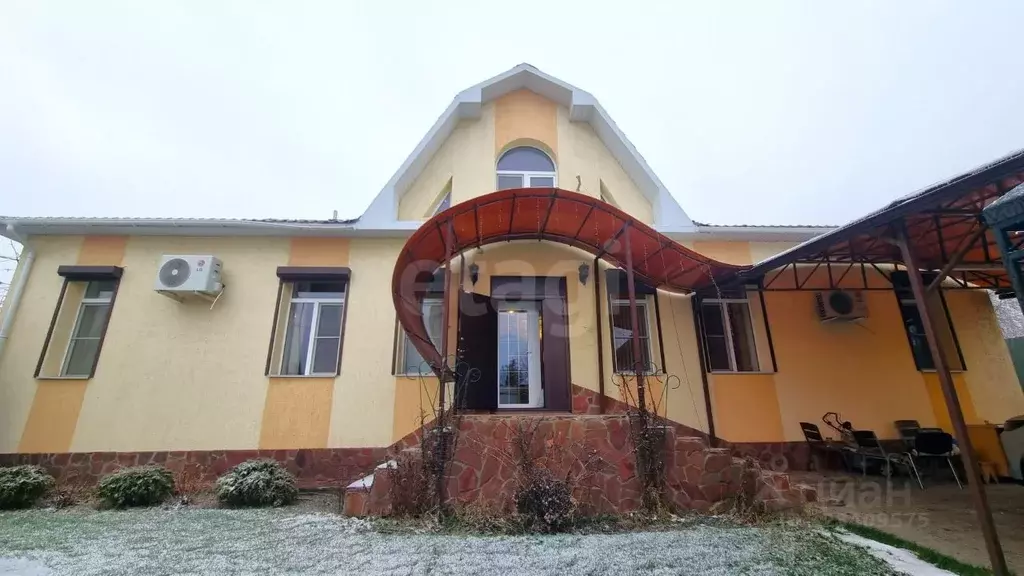 Дом в Волгоградская область, Волгоград Продольная ул., 84 (324 м) - Фото 2