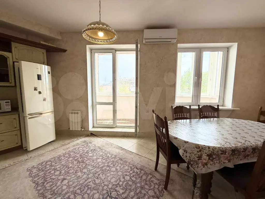 3-к. квартира, 100 м, 5/10 эт. - Фото 1