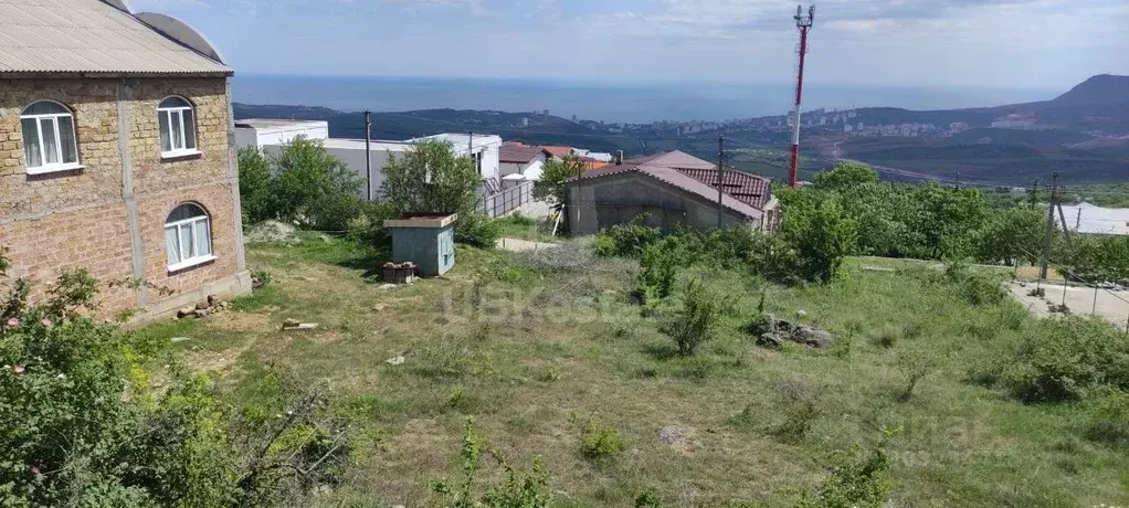 Участок в Крым, Алушта городской округ, с. Верхняя Кутузовка ул. ... - Фото 0