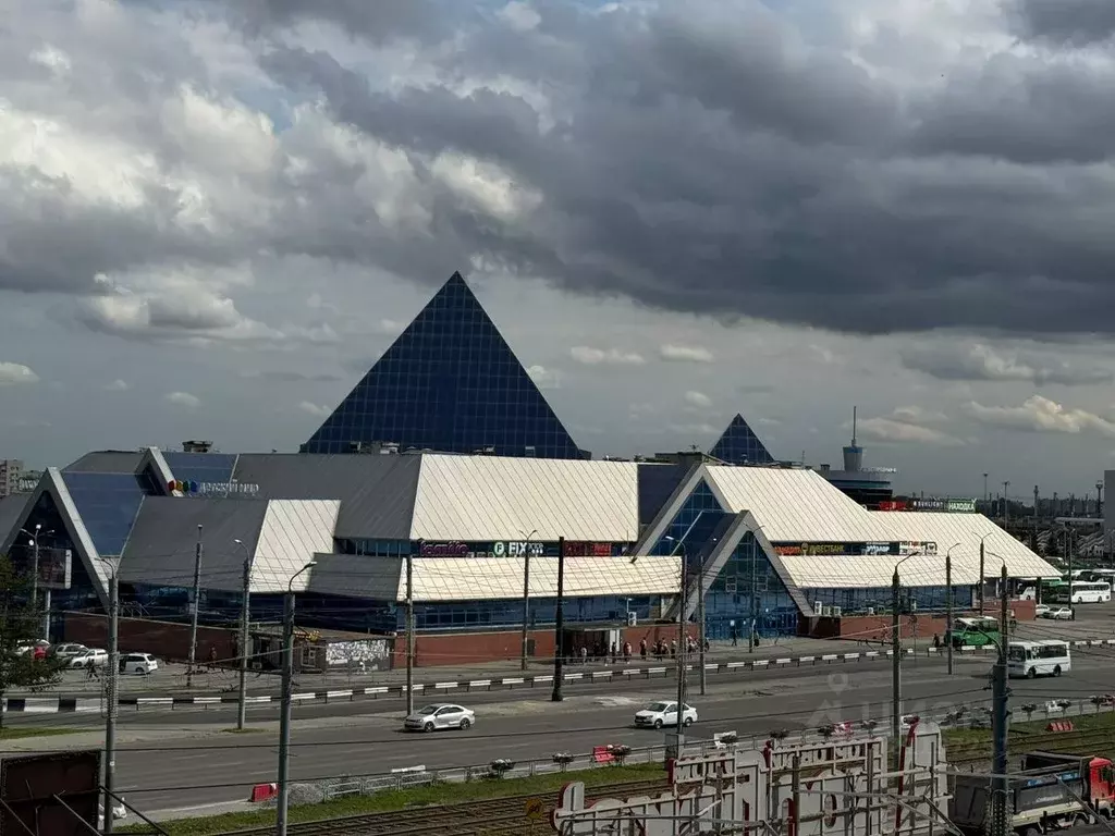 Торговая площадь в Челябинская область, Челябинск ул. Разина, 9 (55 м) - Фото 1