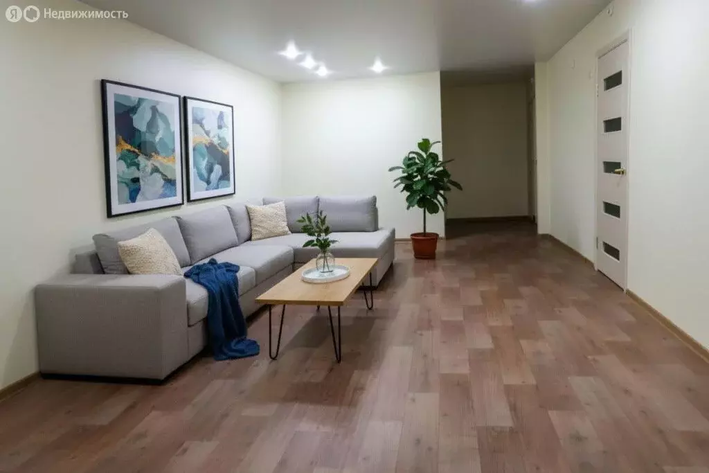 2-комнатная квартира: Чигири, улица Воронкова, 21 (81.5 м) - Фото 1