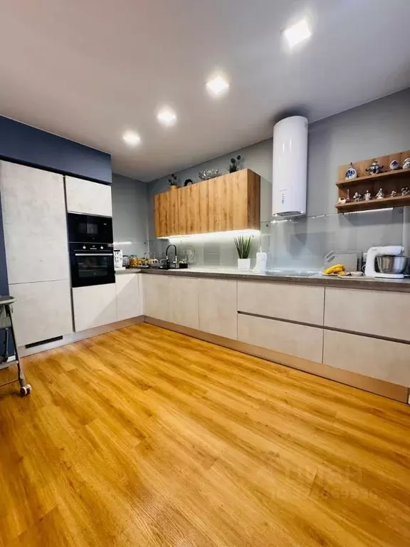 3-к кв. Тверская область, Тверь Оснабрюкская ул., 26 (87.6 м) - Фото 1