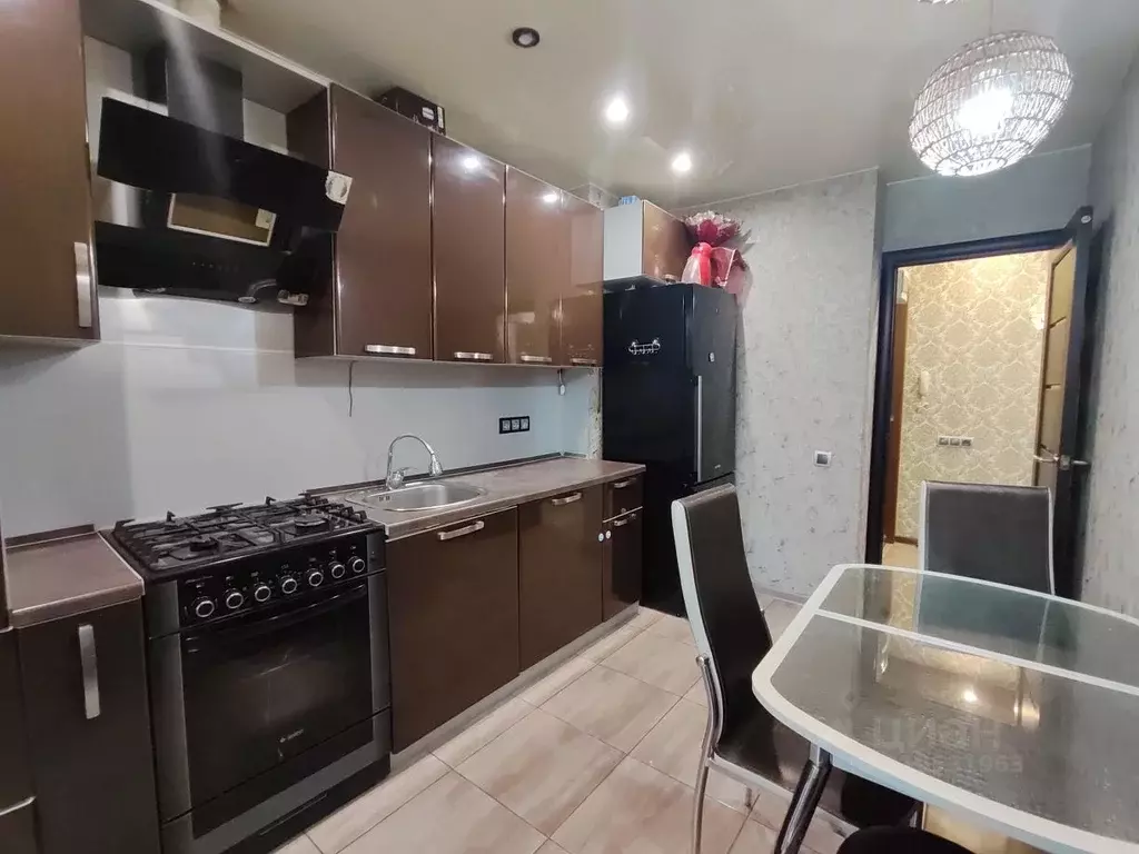 3-к кв. Крым, Керчь ул. Свердлова, 39 (72.0 м) - Фото 0