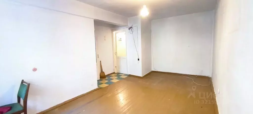 1-к кв. Волгоградская область, Волгоград ул. Таращанцев, 48 (30.4 м) - Фото 1