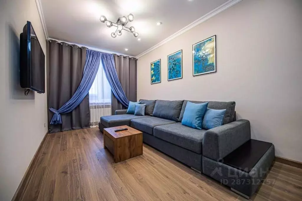 1-к кв. Челябинская область, Челябинск просп. Ленина, 38 (56.0 м) - Фото 1