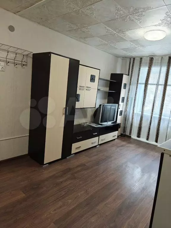 Комната 18 м в 1-к., 1/5 эт. - Фото 1