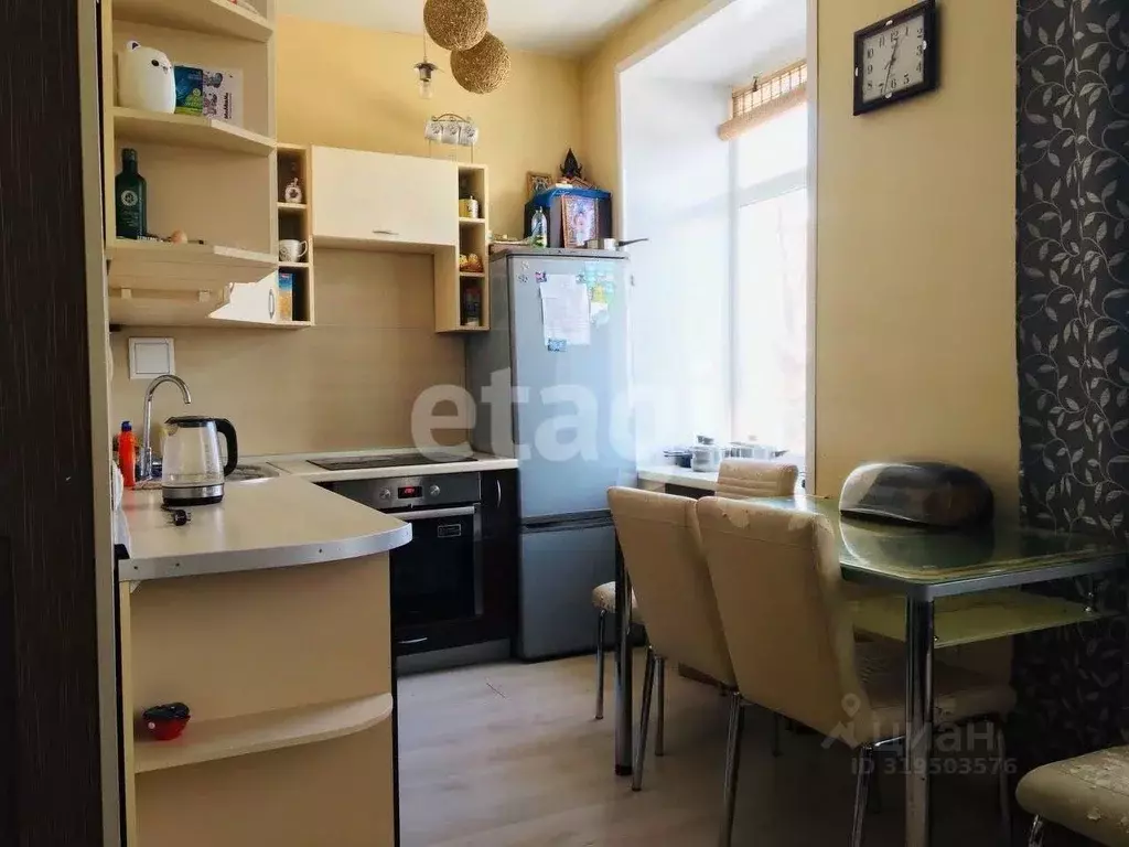 3-к кв. Бурятия, Улан-Удэ Гвардейская ул., 2 (61.6 м) - Фото 0