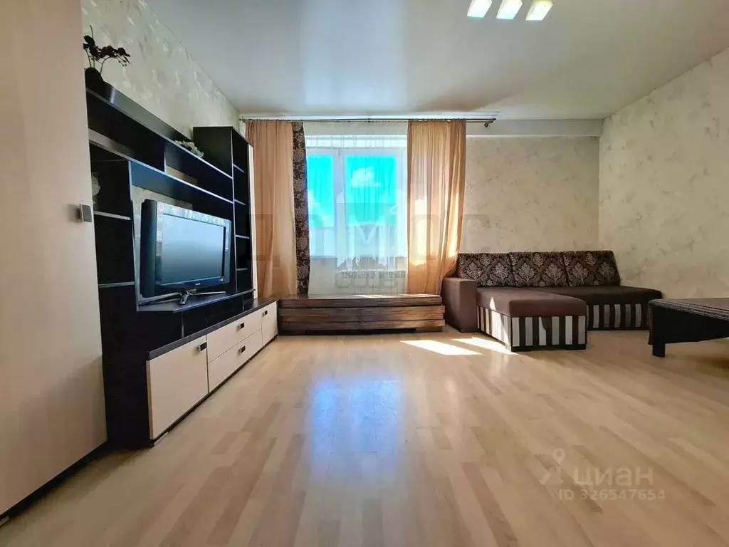 1-к кв. Свердловская область, Екатеринбург ул. Пехотинцев, 3к4 (45.0 ... - Фото 1