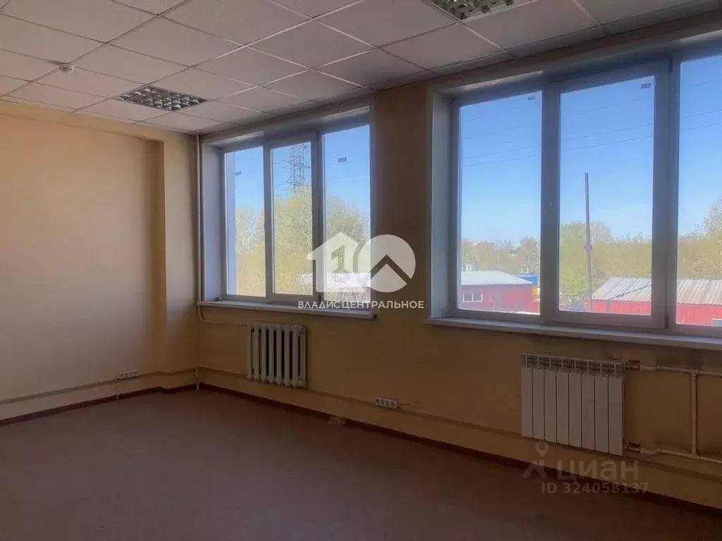 Офис в Новосибирская область, Новосибирск ул. Богдана Хмельницкого, 90 ... - Фото 1