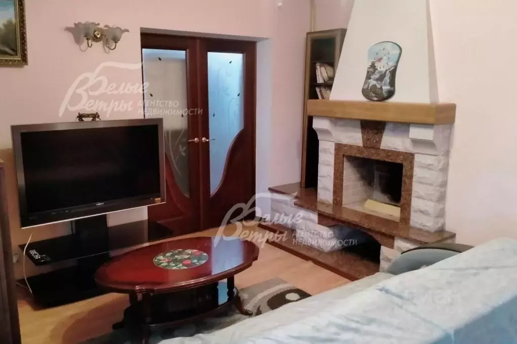 Дом в Москва д. Городище, ул. Набережная (275 м) - Фото 1