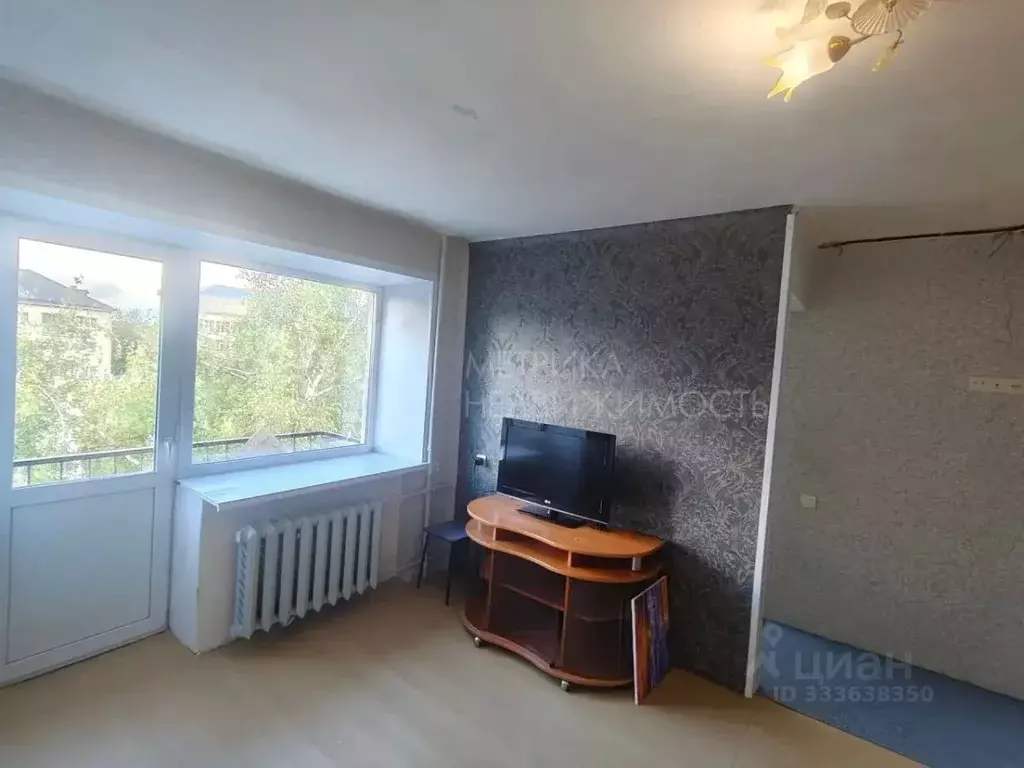1-к кв. Тюменская область, Тюмень ул. Республики, 176 (32.3 м) - Фото 1