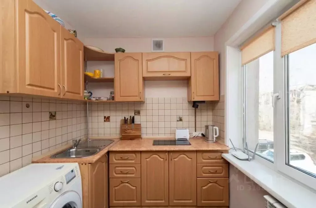 3-к кв. Иркутская область, Иркутск ул. Помяловского, 10 (61.0 м) - Фото 0