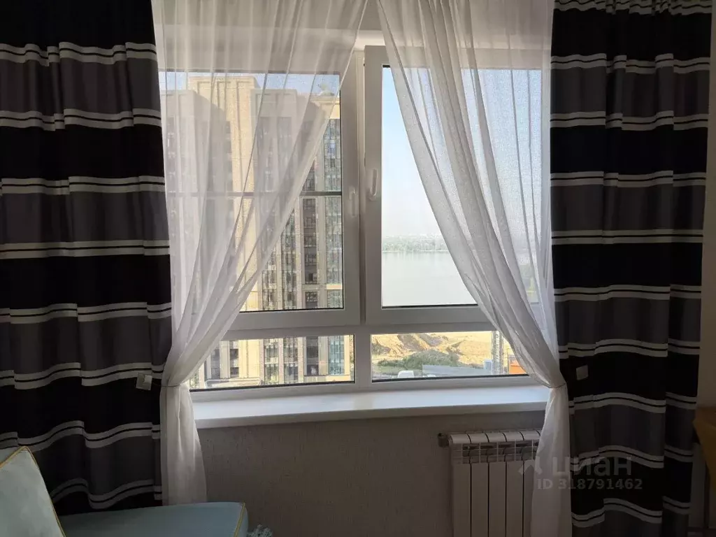 Студия Новосибирская область, Новосибирск Сухарная ул., 107/1 (28.4 м) - Фото 1