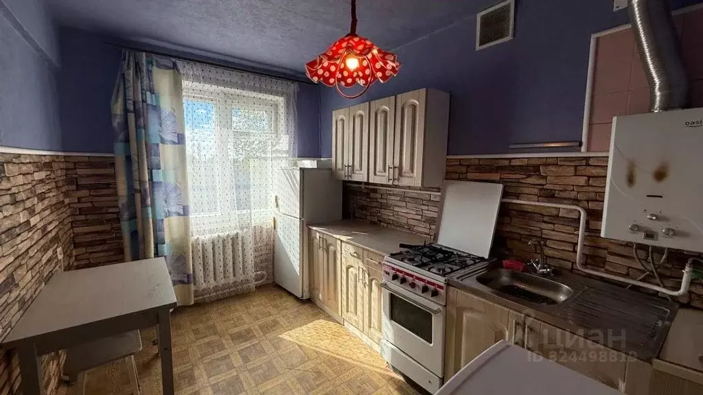 1-к кв. Брянская область, Брянск ул. Кирова, 122А (62.7 м) - Фото 2