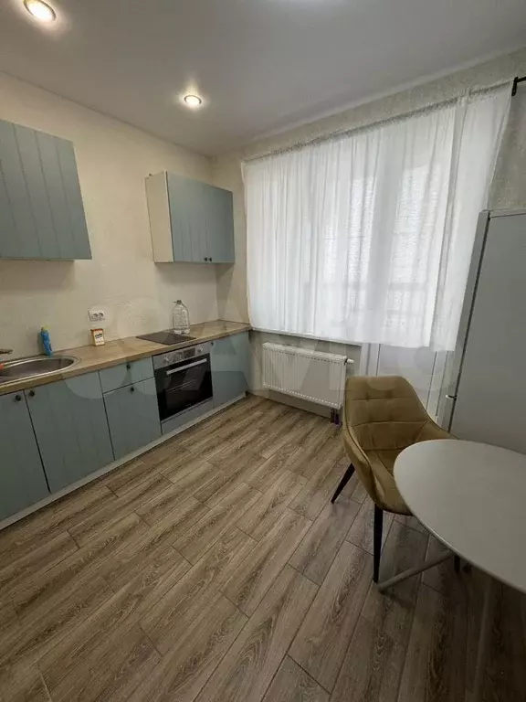 1-к. квартира, 38 м, 7/10 эт. - Фото 0