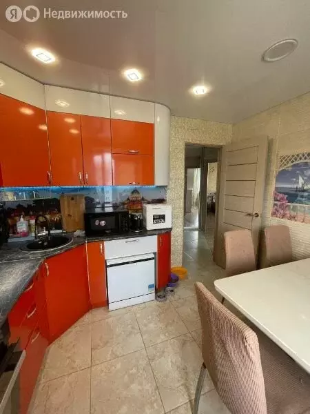 3-комнатная квартира: Уфа, улица Геологов, 51к1 (58.8 м) - Фото 2