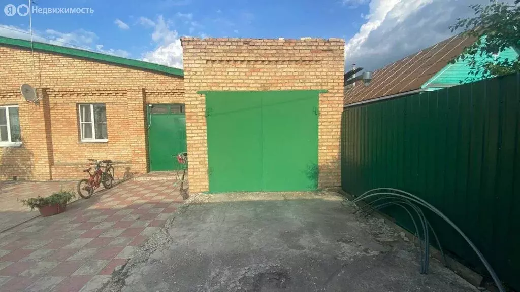Дом в село Бессоновка, Пристанционная улица, 10 (102 м) - Фото 1