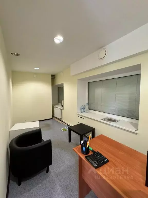 Офис в Санкт-Петербург 3-я Жерновская ул., 23 (12 м) - Фото 1