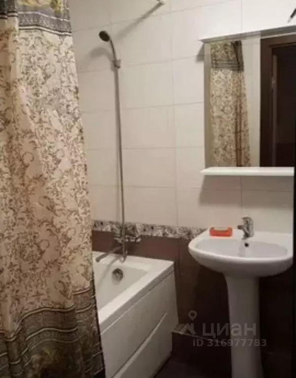 1-к кв. Самарская область, Самара Революционная ул., 101А (45.0 м) - Фото 1