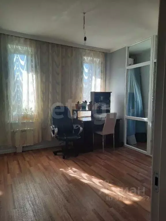 3-к кв. Ямало-Ненецкий АО, Новый Уренгой Энтузиастов мкр, 8 (64.0 м) - Фото 2