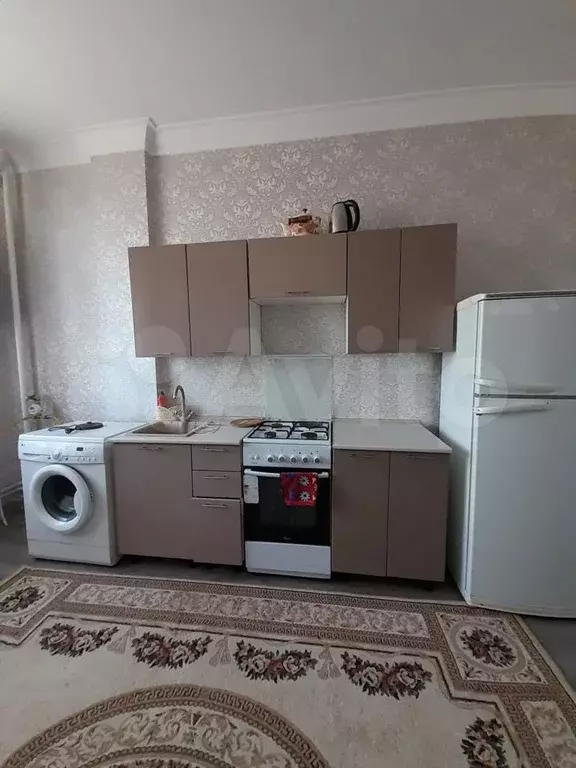 1-к. квартира, 45 м, 7/10 эт. - Фото 0