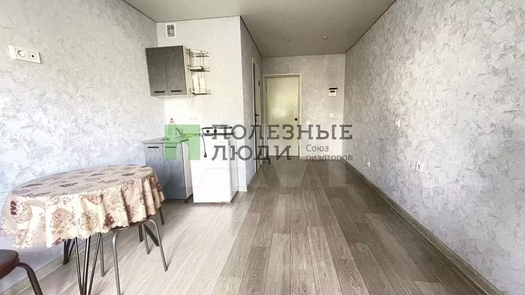 Квартира-студия, 17,3 м, 1/5 эт. - Фото 0