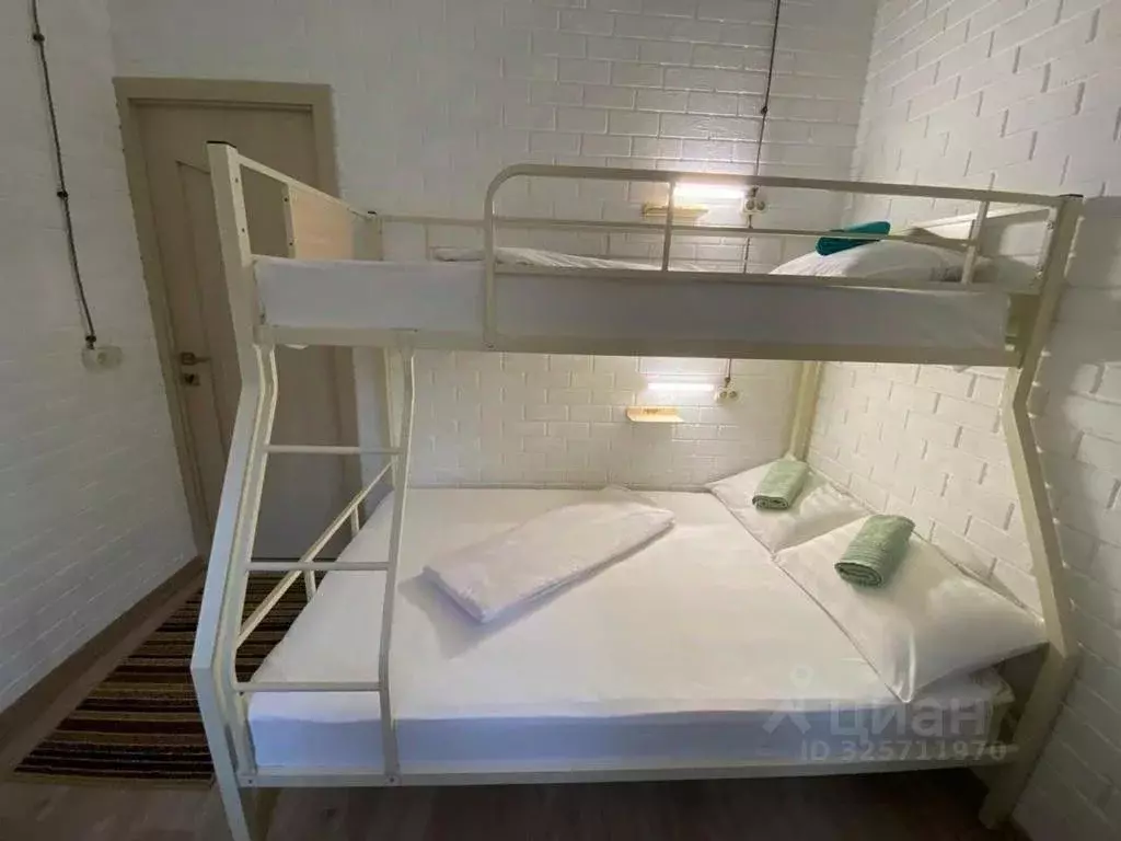 Комната Москва Известковый пер., 5С2 (8.0 м) - Фото 1